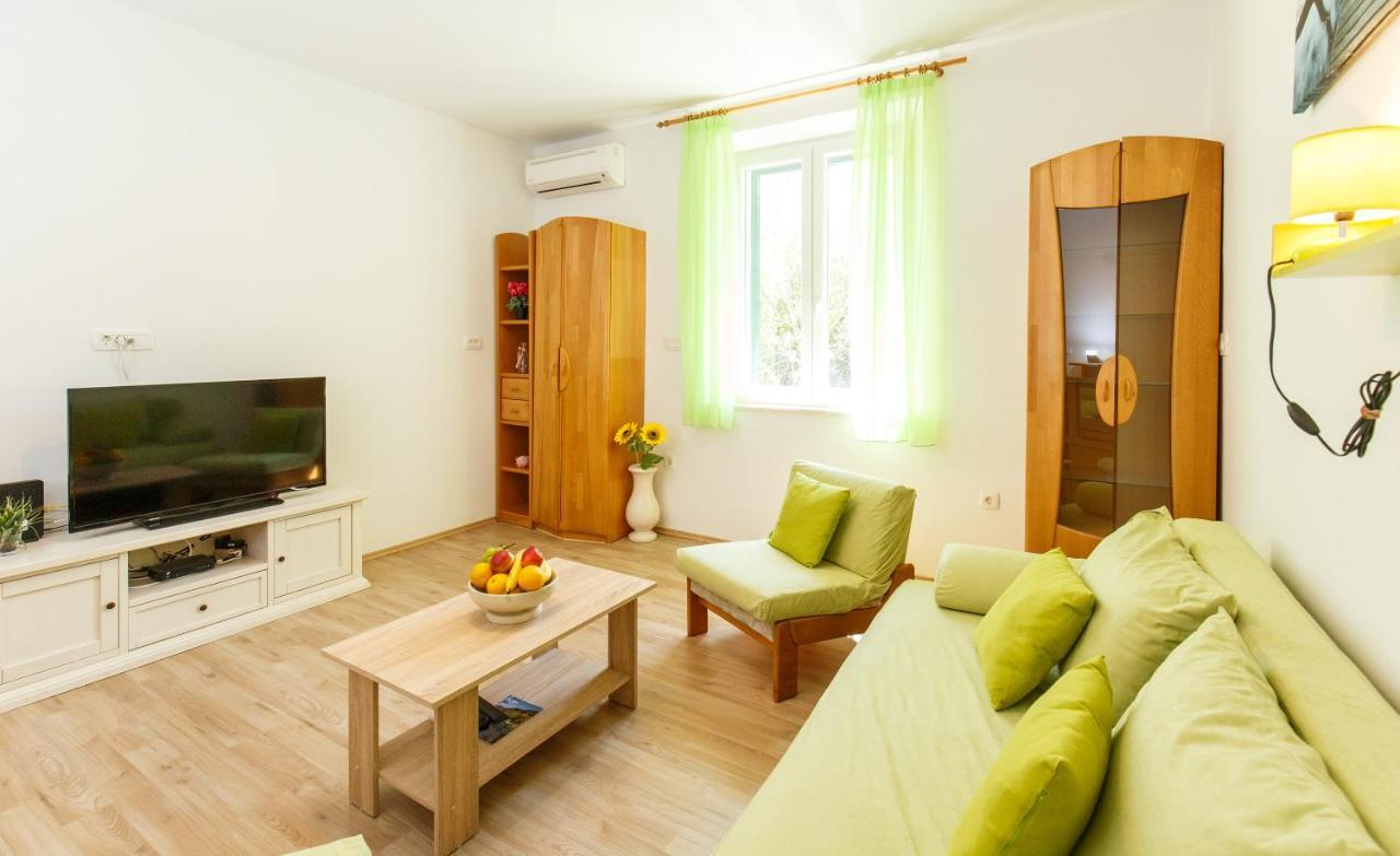 Apartment Green Forest Split Eksteriør billede